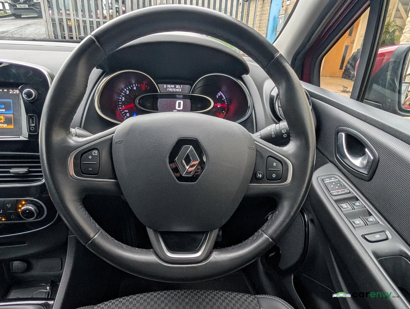 Renault Clio 1.5 dCi Dynamique S Nav Hatchback 5dr Diesel Manual Euro 6 (s/s) (90 ps)