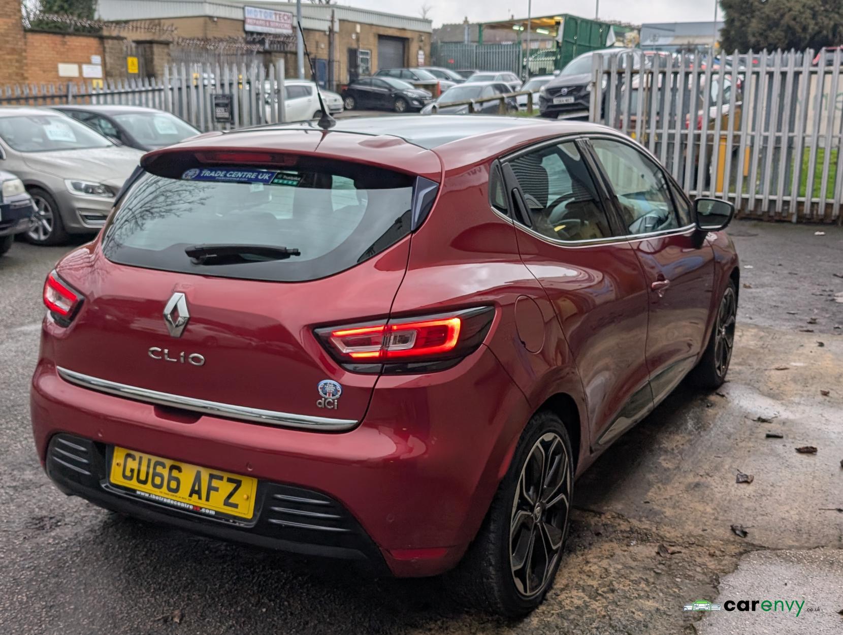 Renault Clio 1.5 dCi Dynamique S Nav Hatchback 5dr Diesel Manual Euro 6 (s/s) (90 ps)