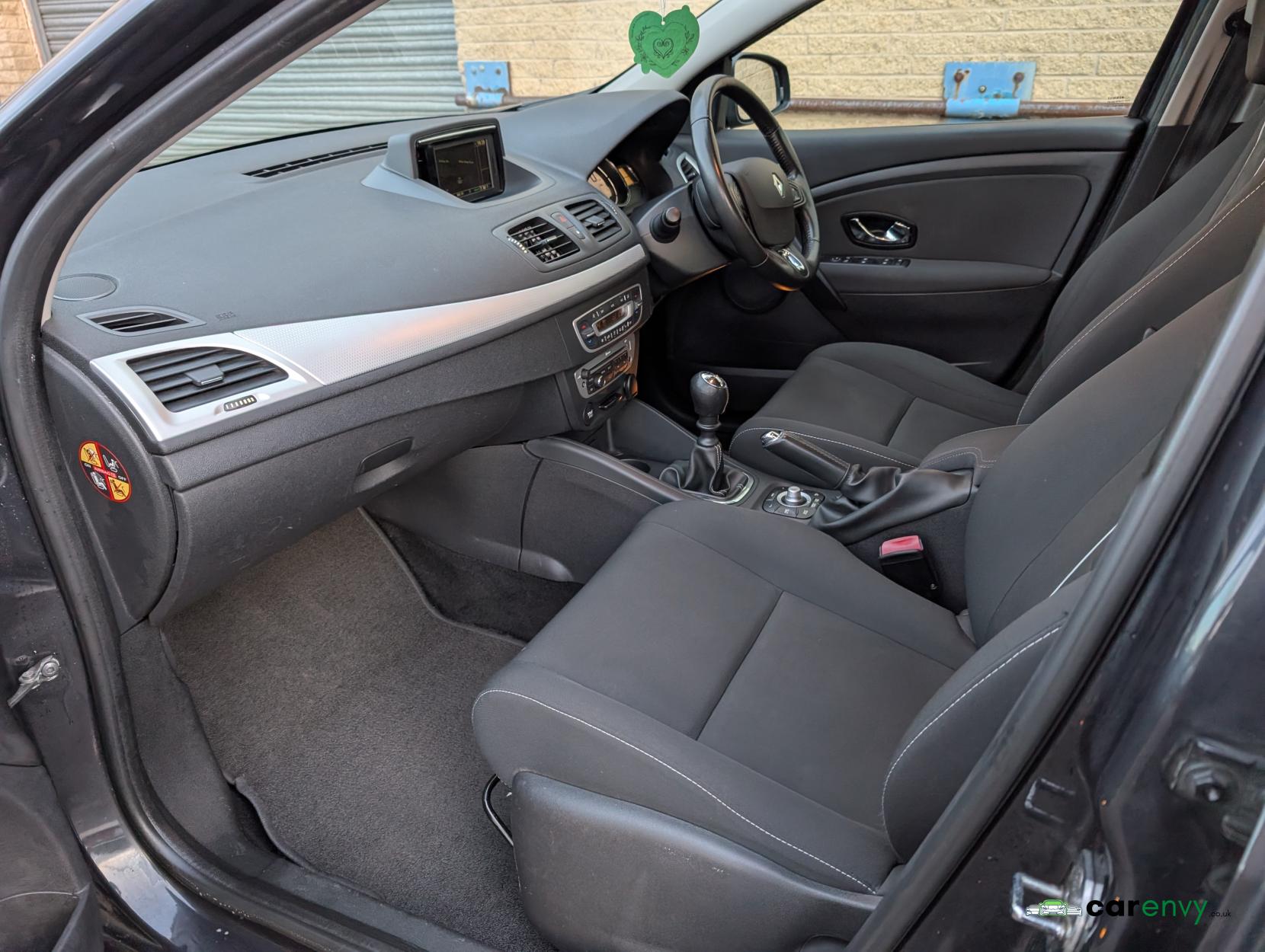 Renault Megane 1.5 dCi ENERGY Dynamique TomTom Hatchback 5dr Diesel Manual Euro 5 (s/s) (110 ps)