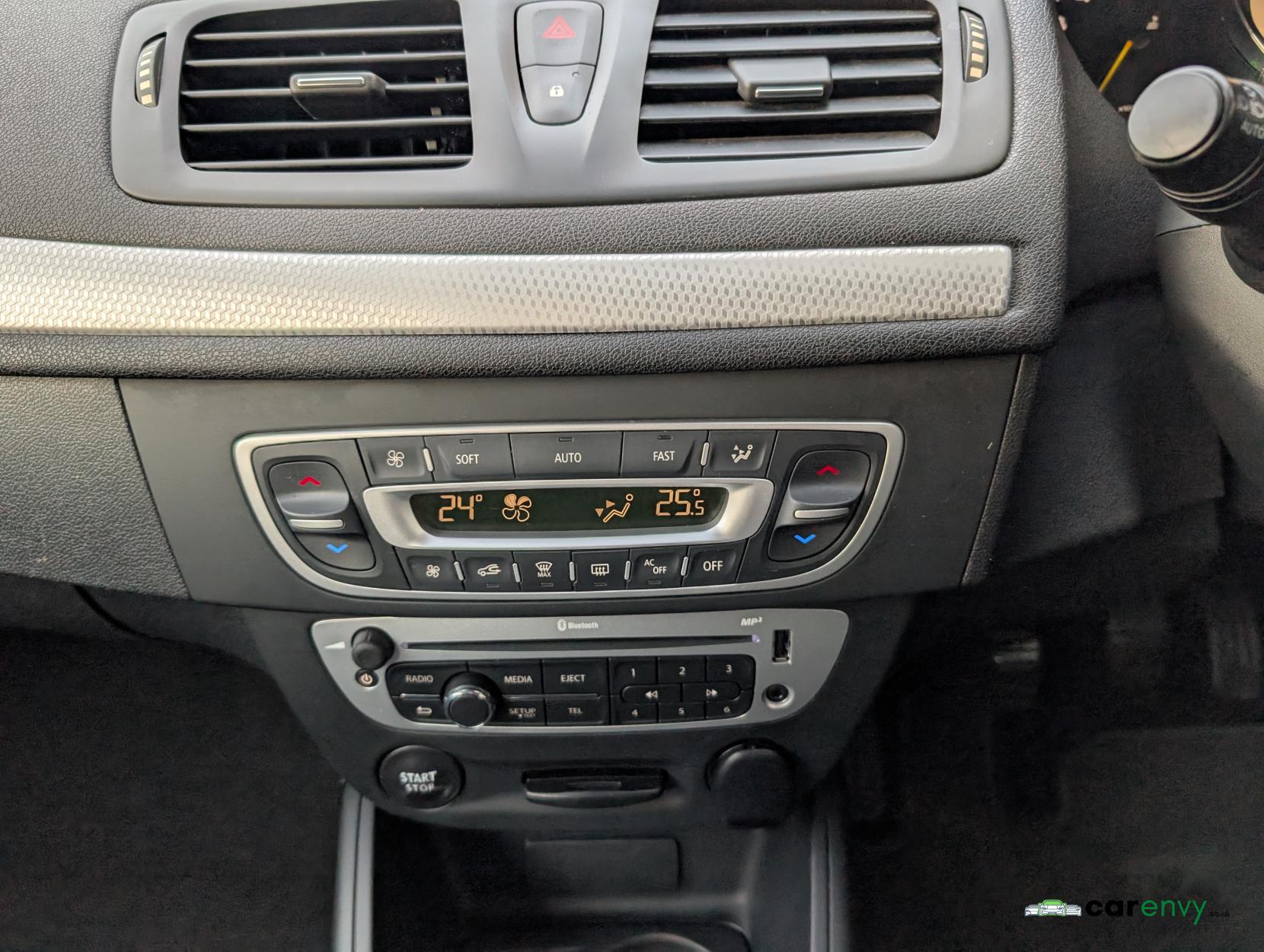 Renault Megane 1.5 dCi ENERGY Dynamique TomTom Hatchback 5dr Diesel Manual Euro 5 (s/s) (110 ps)