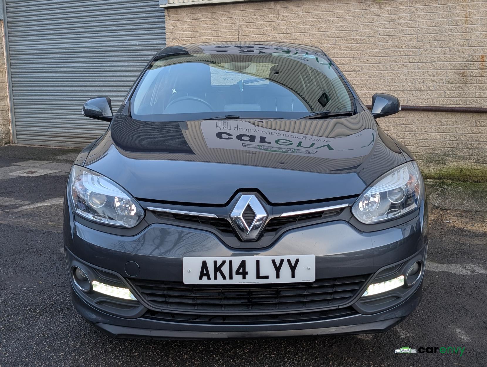 Renault Megane 1.5 dCi ENERGY Dynamique TomTom Hatchback 5dr Diesel Manual Euro 5 (s/s) (110 ps)