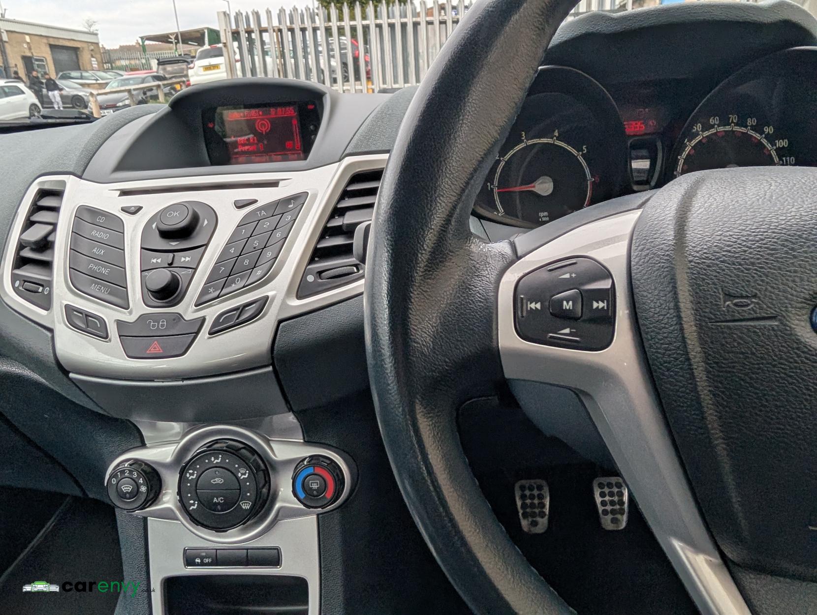 Ford Fiesta 1.6 S1600 Hatchback 3dr Petrol Manual (134 g/km, 118 bhp)