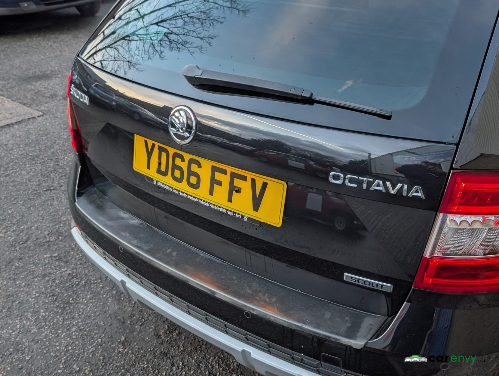 Skoda Octavia 2.0 TDI Scout Estate 5dr Diesel DSG 4WD Euro 6 (s/s) (184 ps)