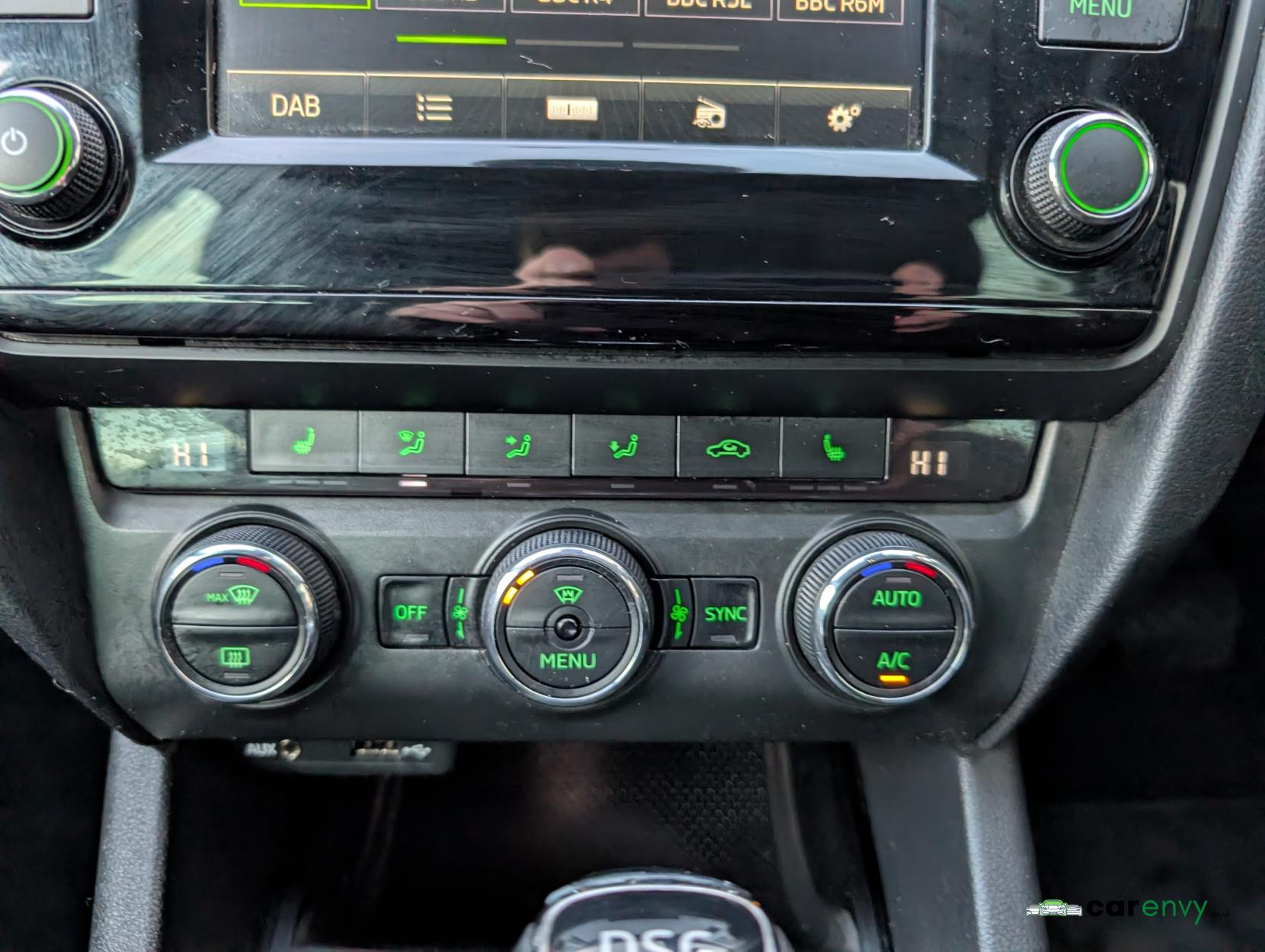 Skoda Octavia 2.0 TDI Scout Estate 5dr Diesel DSG 4WD Euro 6 (s/s) (184 ps)