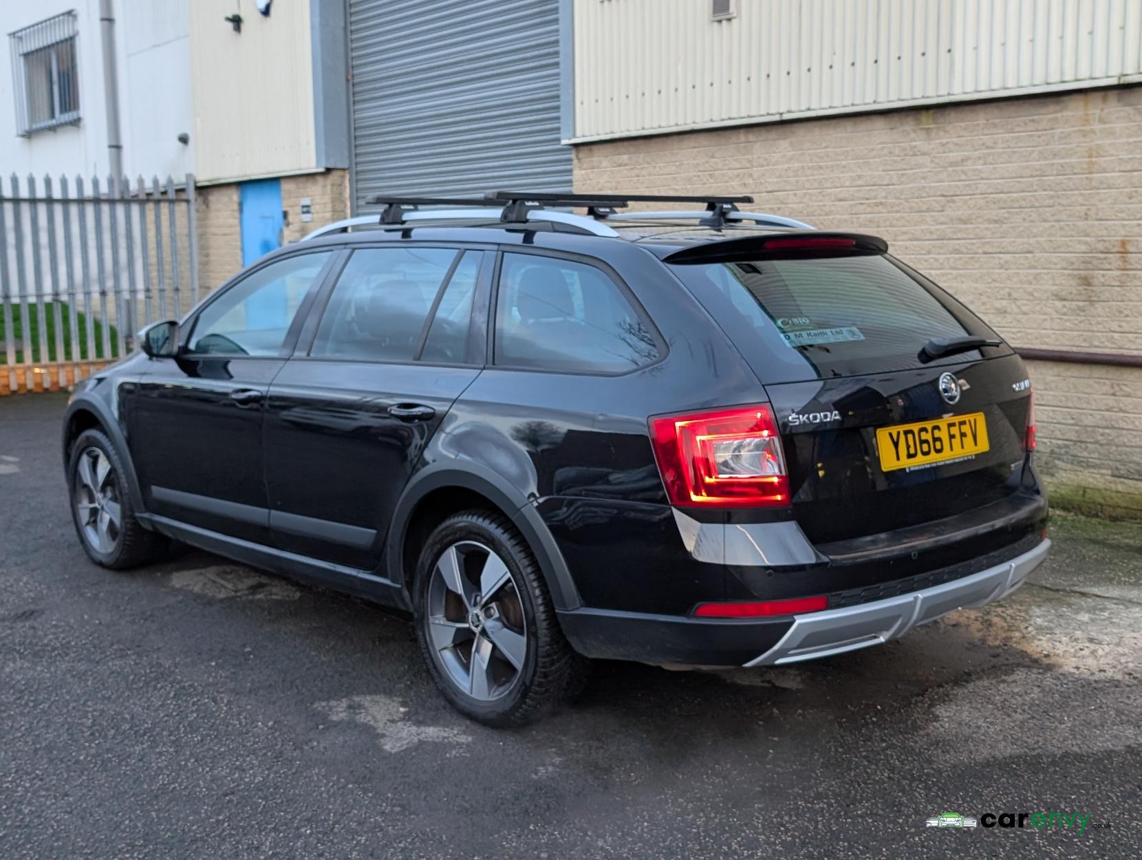 Skoda Octavia 2.0 TDI Scout Estate 5dr Diesel DSG 4WD Euro 6 (s/s) (184 ps)