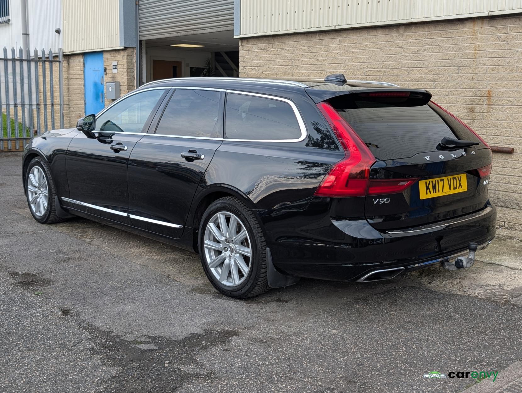 Volvo V90 2.0 D5 PowerPulse Inscription Pro Estate 5dr Diesel Auto AWD Euro 6 (s/s) (235 ps)