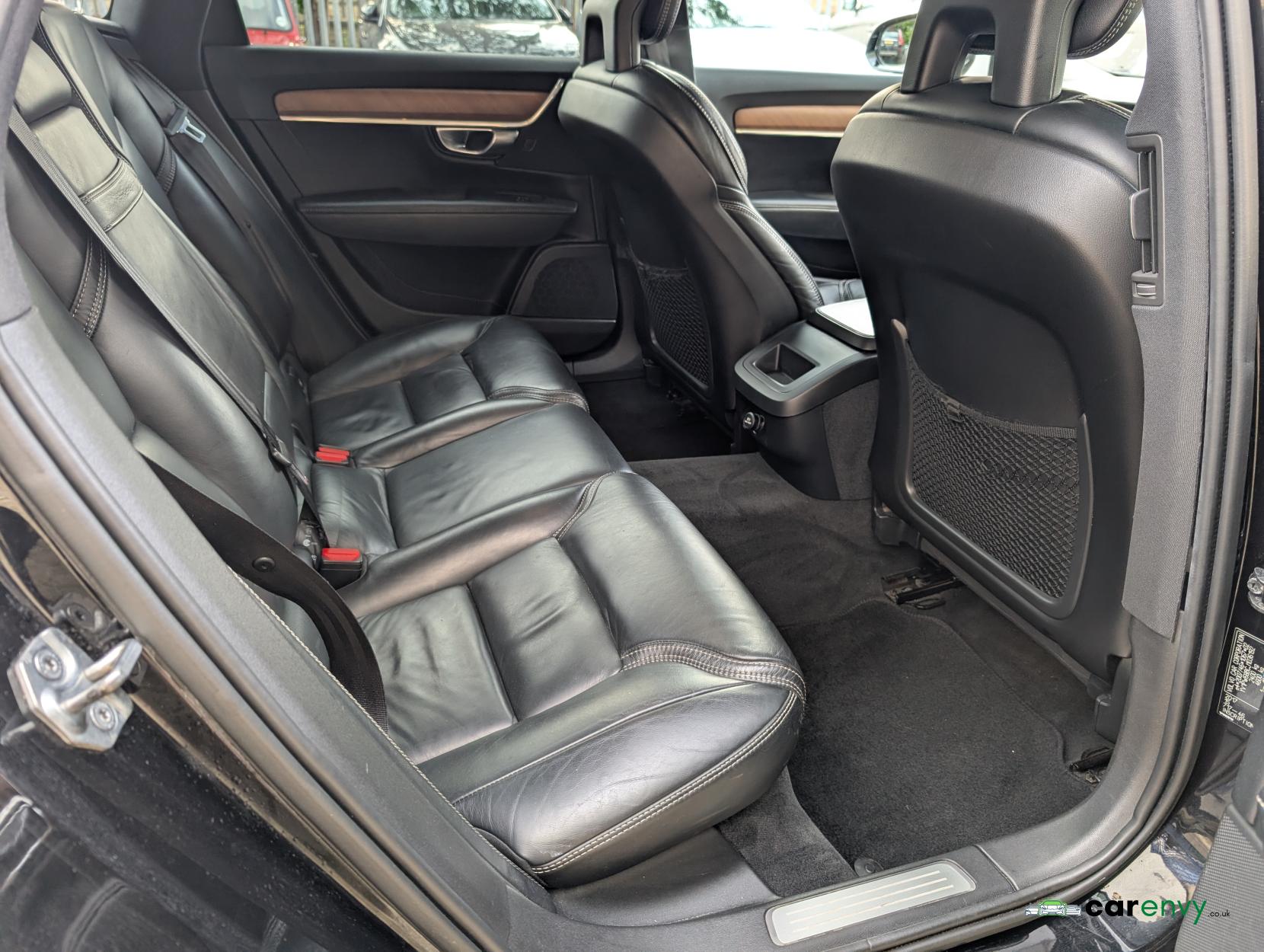 Volvo V90 2.0 D5 PowerPulse Inscription Pro Estate 5dr Diesel Auto AWD Euro 6 (s/s) (235 ps)