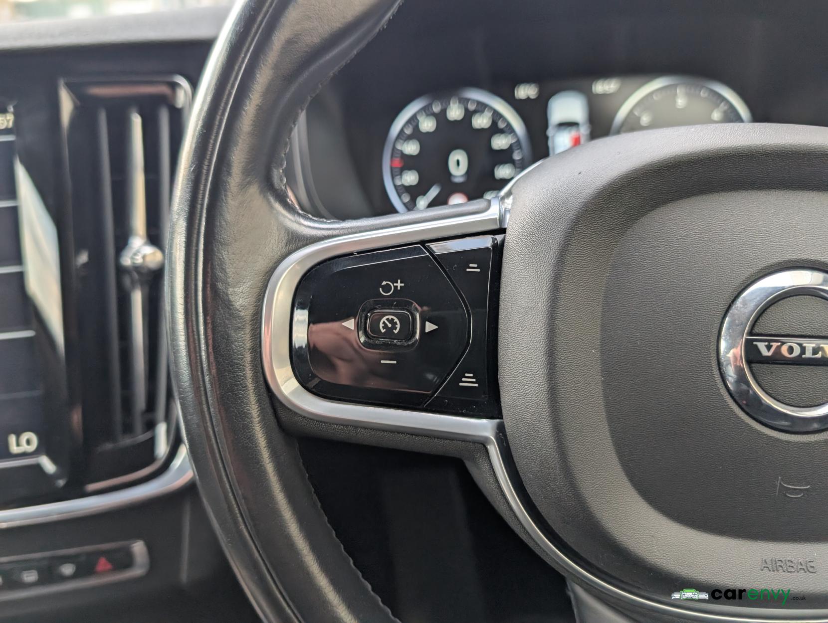 Volvo V90 2.0 D5 PowerPulse Inscription Pro Estate 5dr Diesel Auto AWD Euro 6 (s/s) (235 ps)