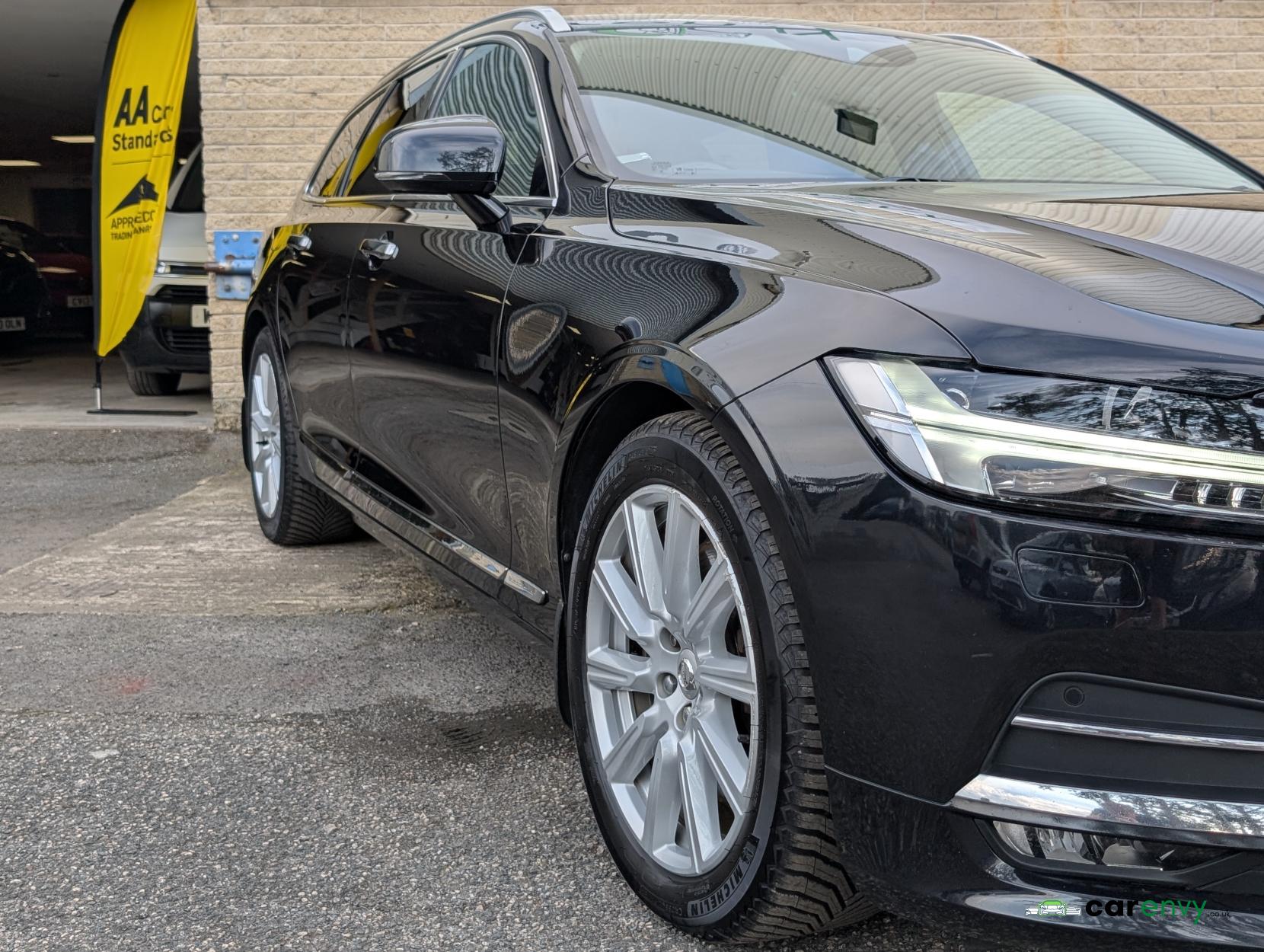 Volvo V90 2.0 D5 PowerPulse Inscription Pro Estate 5dr Diesel Auto AWD Euro 6 (s/s) (235 ps)