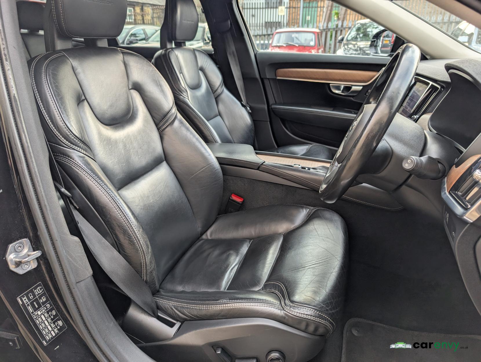 Volvo V90 2.0 D5 PowerPulse Inscription Pro Estate 5dr Diesel Auto AWD Euro 6 (s/s) (235 ps)