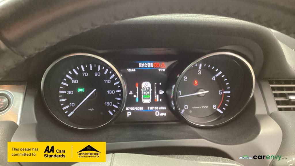 Land Rover Range Rover Evoque 2.2 SD4 Pure SUV 5dr Diesel Auto 4WD Euro 5 (190 ps)