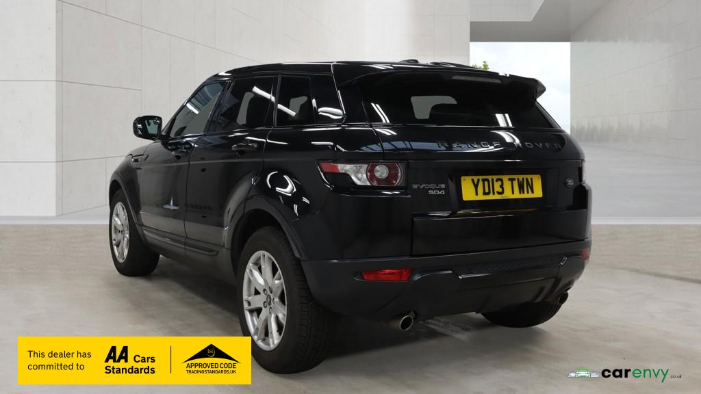 Land Rover Range Rover Evoque 2.2 SD4 Pure SUV 5dr Diesel Auto 4WD Euro 5 (190 ps)
