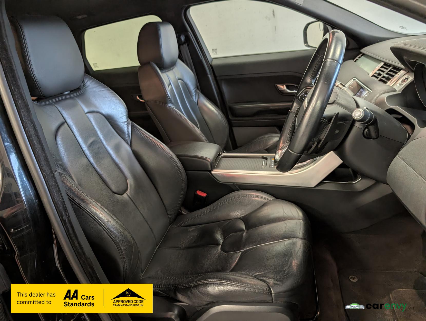 Land Rover Range Rover Evoque 2.2 SD4 Pure SUV 5dr Diesel Auto 4WD Euro 5 (190 ps)