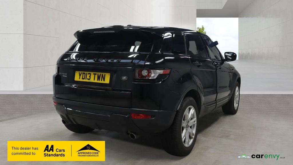 Land Rover Range Rover Evoque 2.2 SD4 Pure SUV 5dr Diesel Auto 4WD Euro 5 (190 ps)