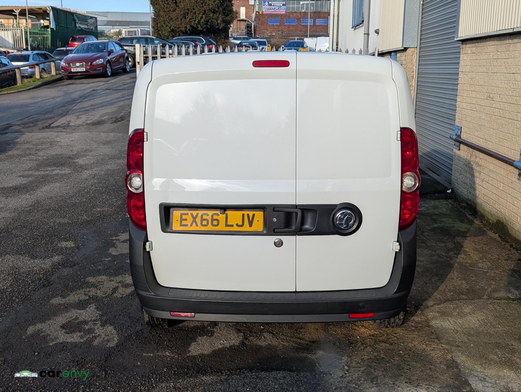 Vauxhall Combo 1.3 CDTi 2000 16v Panel Van 3dr Diesel Manual FWD L1 H1 (133 g/km, 89 bhp)