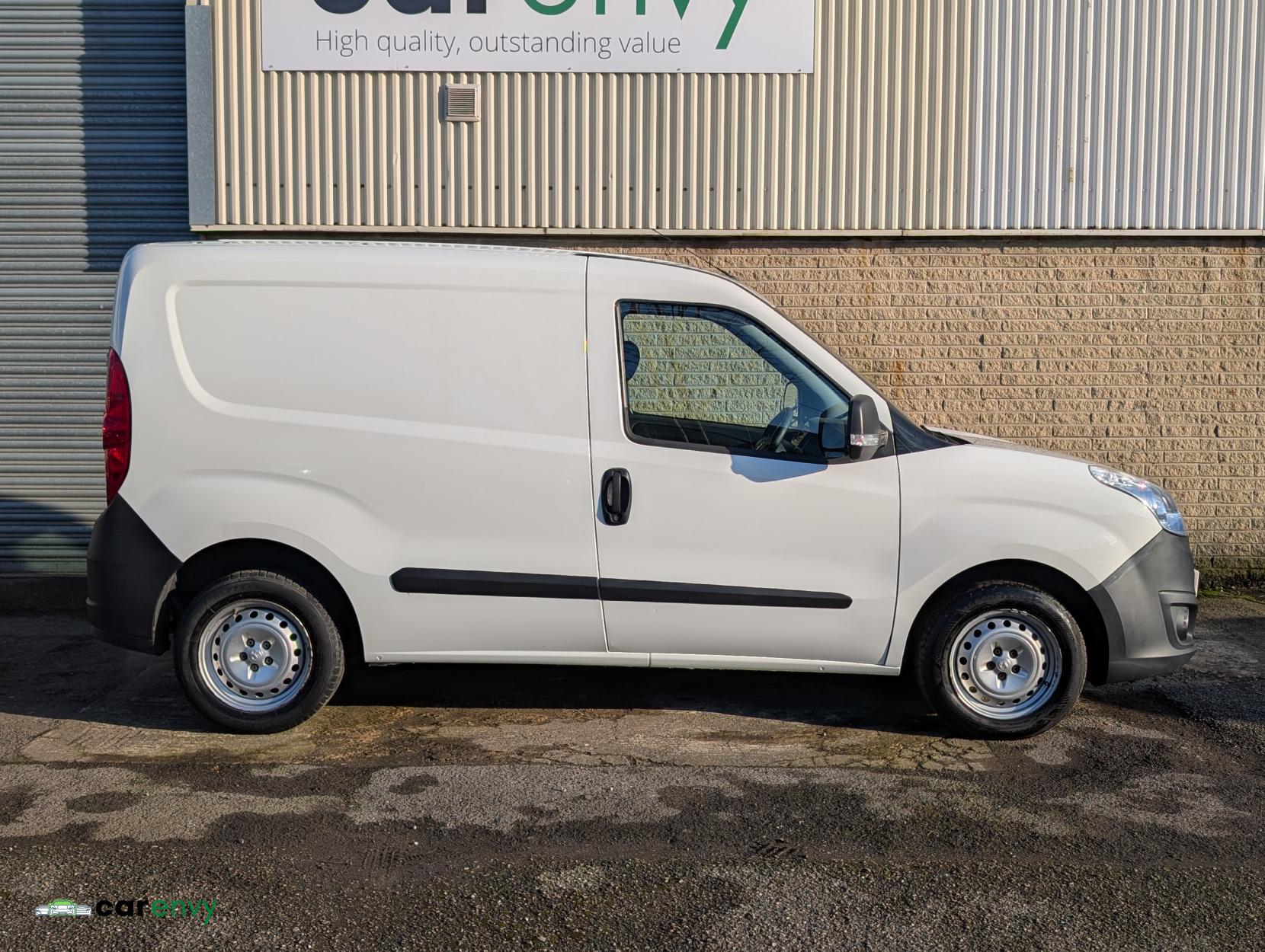 Vauxhall Combo 1.3 CDTi 2000 16v Panel Van 3dr Diesel Manual FWD L1 H1 (133 g/km, 89 bhp)