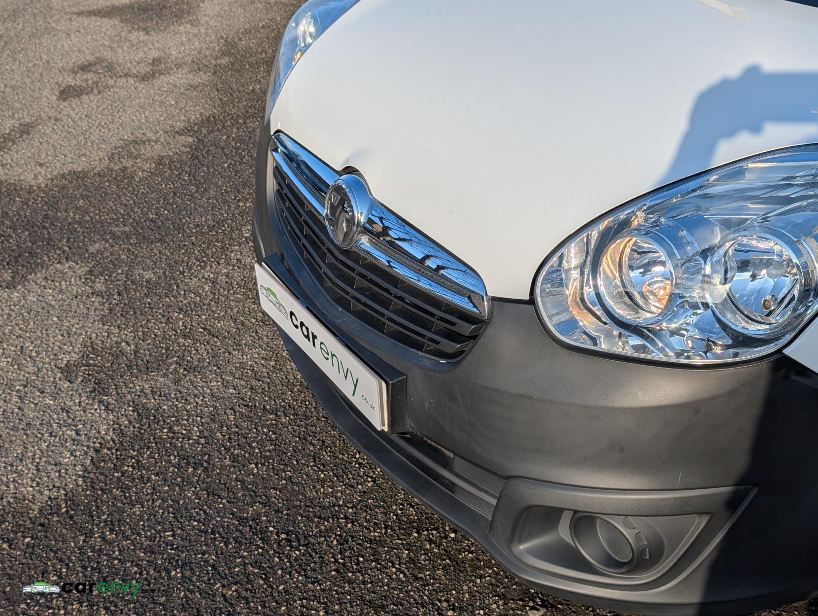 Vauxhall Combo 1.3 CDTi 2000 16v Panel Van 3dr Diesel Manual FWD L1 H1 (133 g/km, 89 bhp)