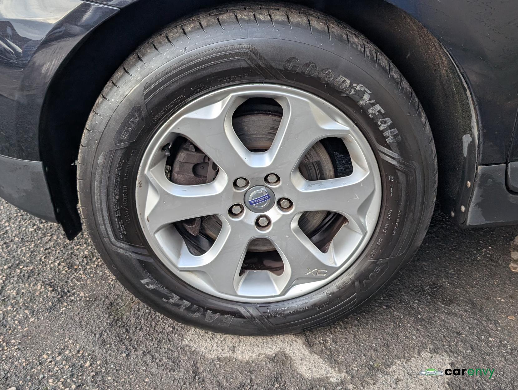 Volvo XC60 2.4 D5 SE Lux SUV 5dr Diesel Manual AWD Euro 5 (s/s) (215 ps)