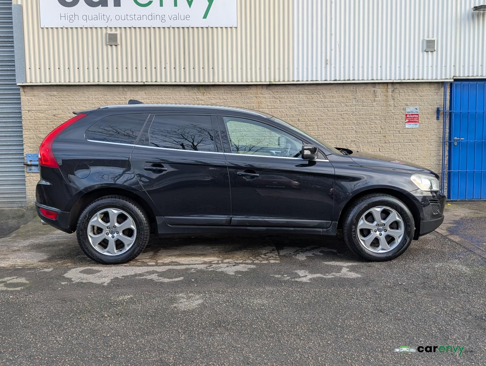 Volvo XC60 2.4 D5 SE Lux SUV 5dr Diesel Manual AWD Euro 5 (s/s) (215 ps)