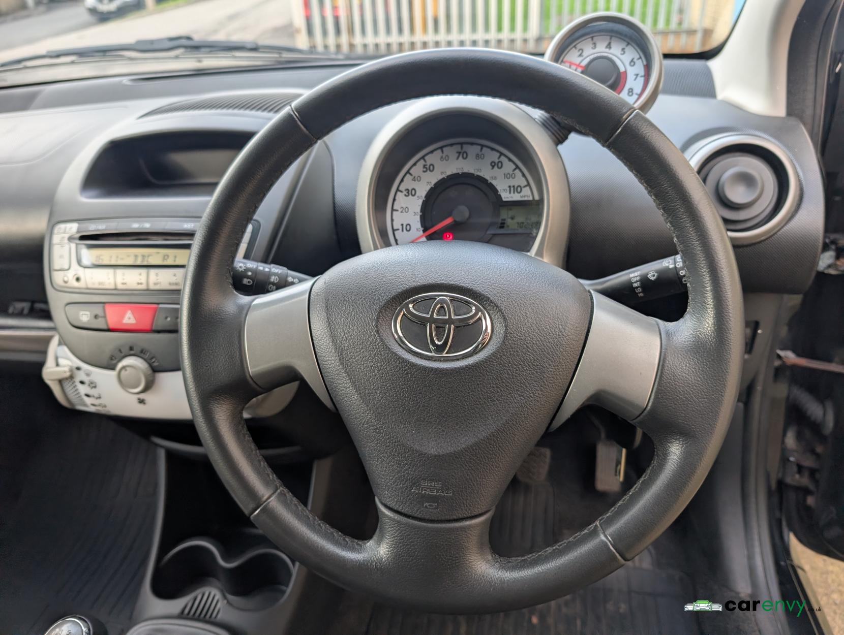 Toyota AYGO 1.0 VVT-i Fire Hatchback 3dr Petrol Manual Euro 5 (67 ps)