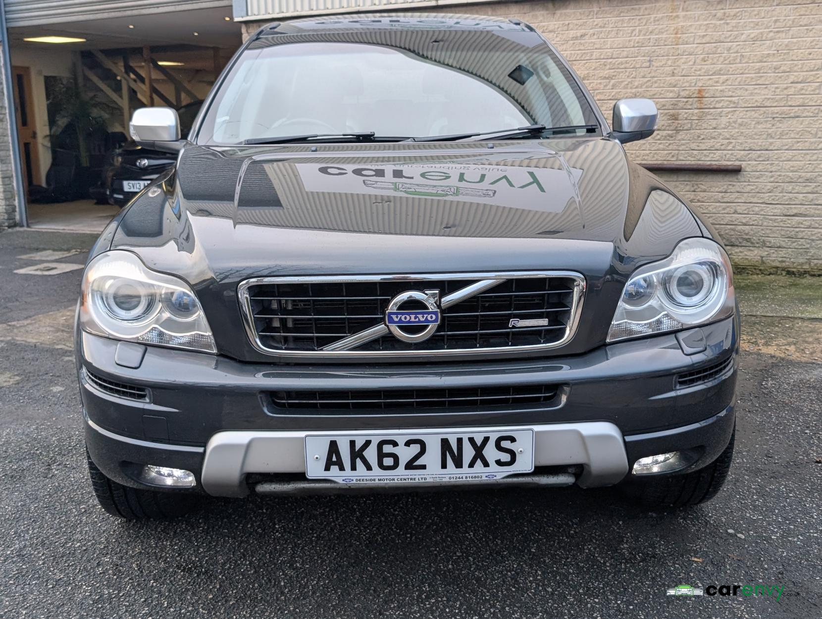 Volvo XC90 2.4 D5 R-Design Nav SUV 5dr Diesel Geartronic 4WD Euro 5 (200 ps)