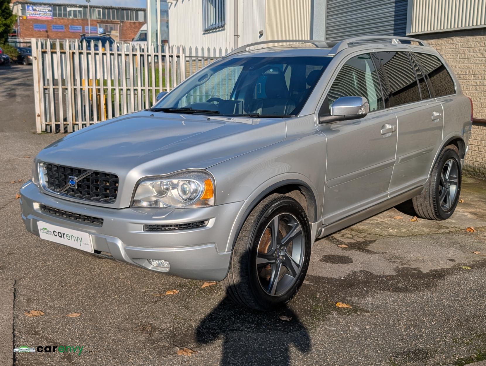 Volvo XC90 2.4 D5 R-Design SUV 5dr Diesel Geartronic 4WD Euro 5 (200 ps)