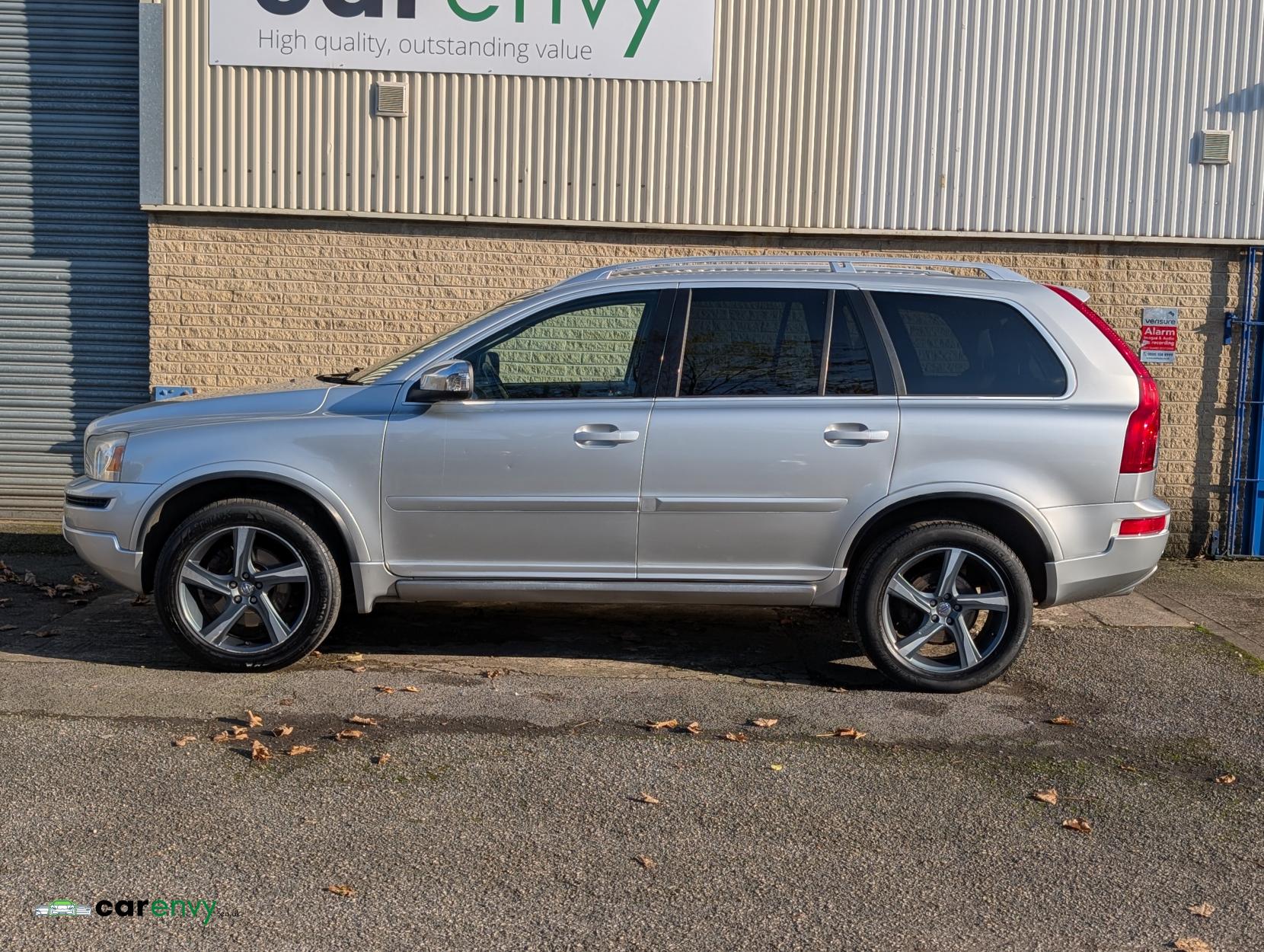 Volvo XC90 2.4 D5 R-Design SUV 5dr Diesel Geartronic 4WD Euro 5 (200 ps)