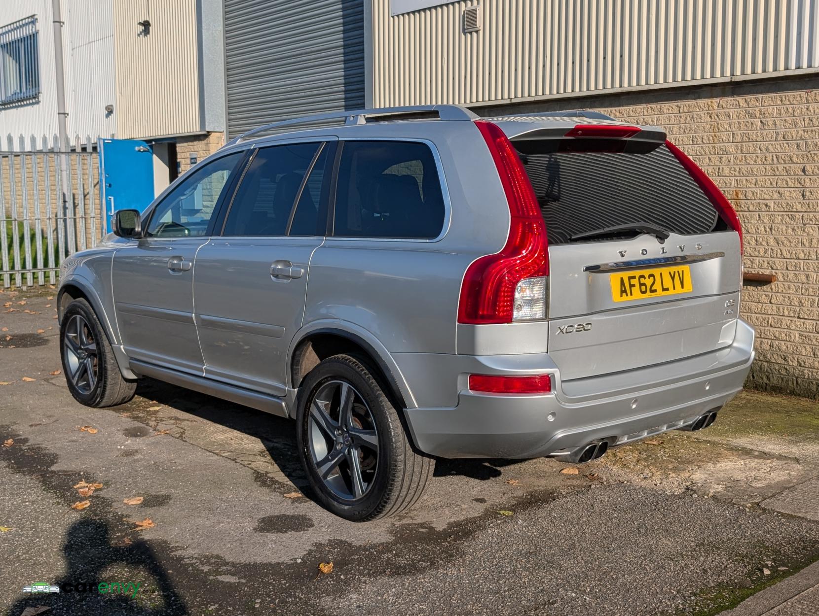 Volvo XC90 2.4 D5 R-Design SUV 5dr Diesel Geartronic 4WD Euro 5 (200 ps)