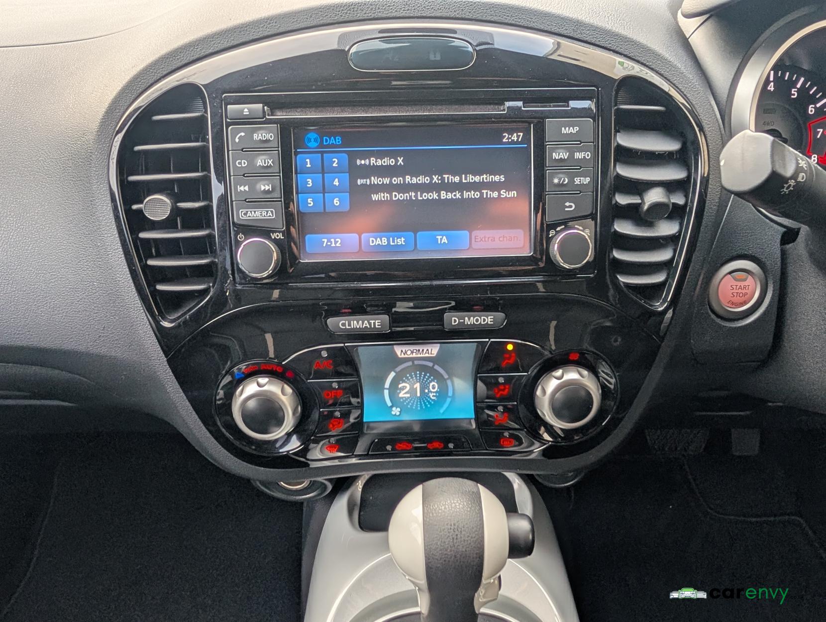 Nissan Juke 1.6 Tekna SUV 5dr Petrol XTRON Euro 6 (117 ps)