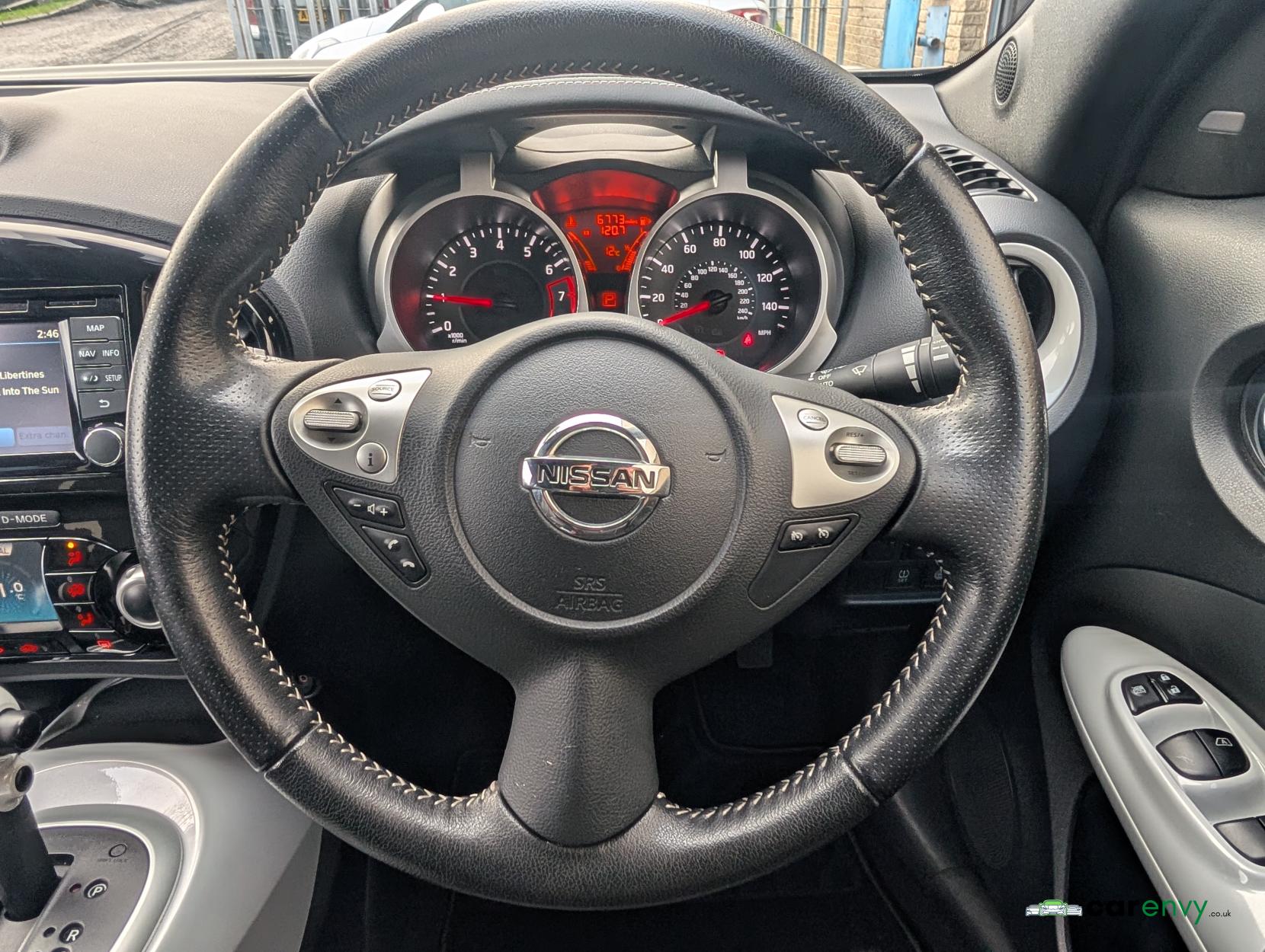 Nissan Juke 1.6 Tekna SUV 5dr Petrol XTRON Euro 6 (117 ps)