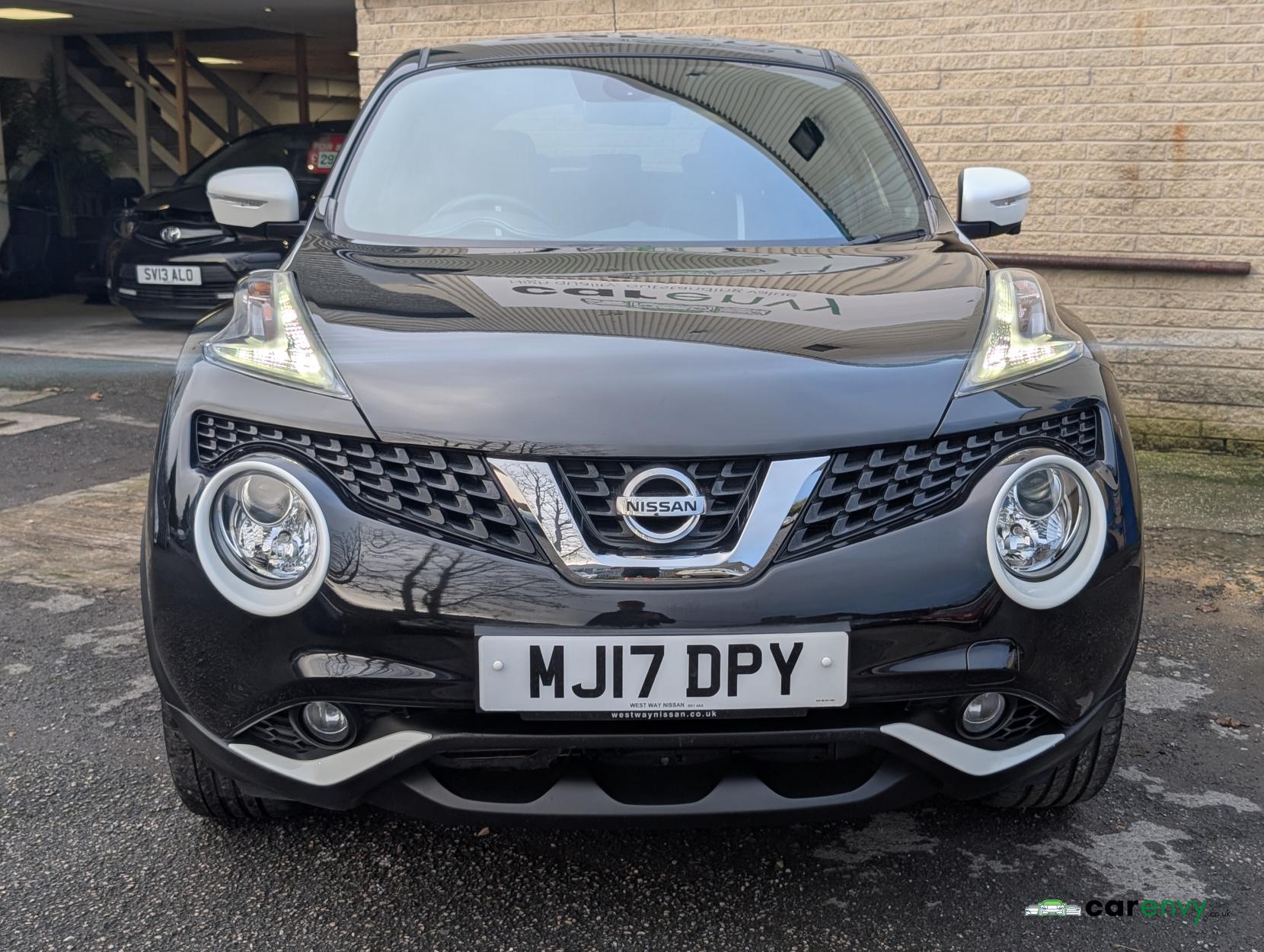 Nissan Juke 1.6 Tekna SUV 5dr Petrol XTRON Euro 6 (117 ps)