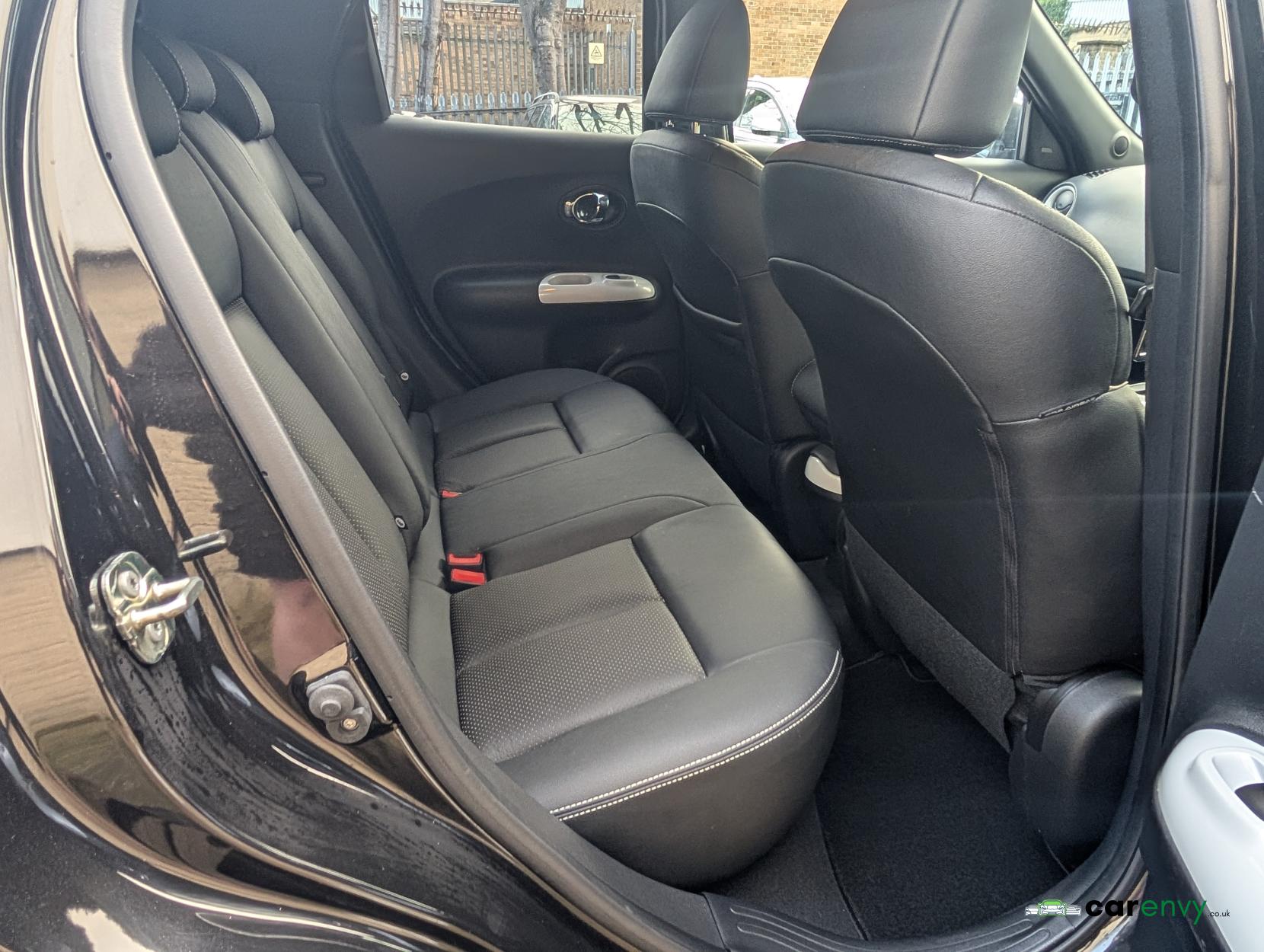 Nissan Juke 1.6 Tekna SUV 5dr Petrol XTRON Euro 6 (117 ps)