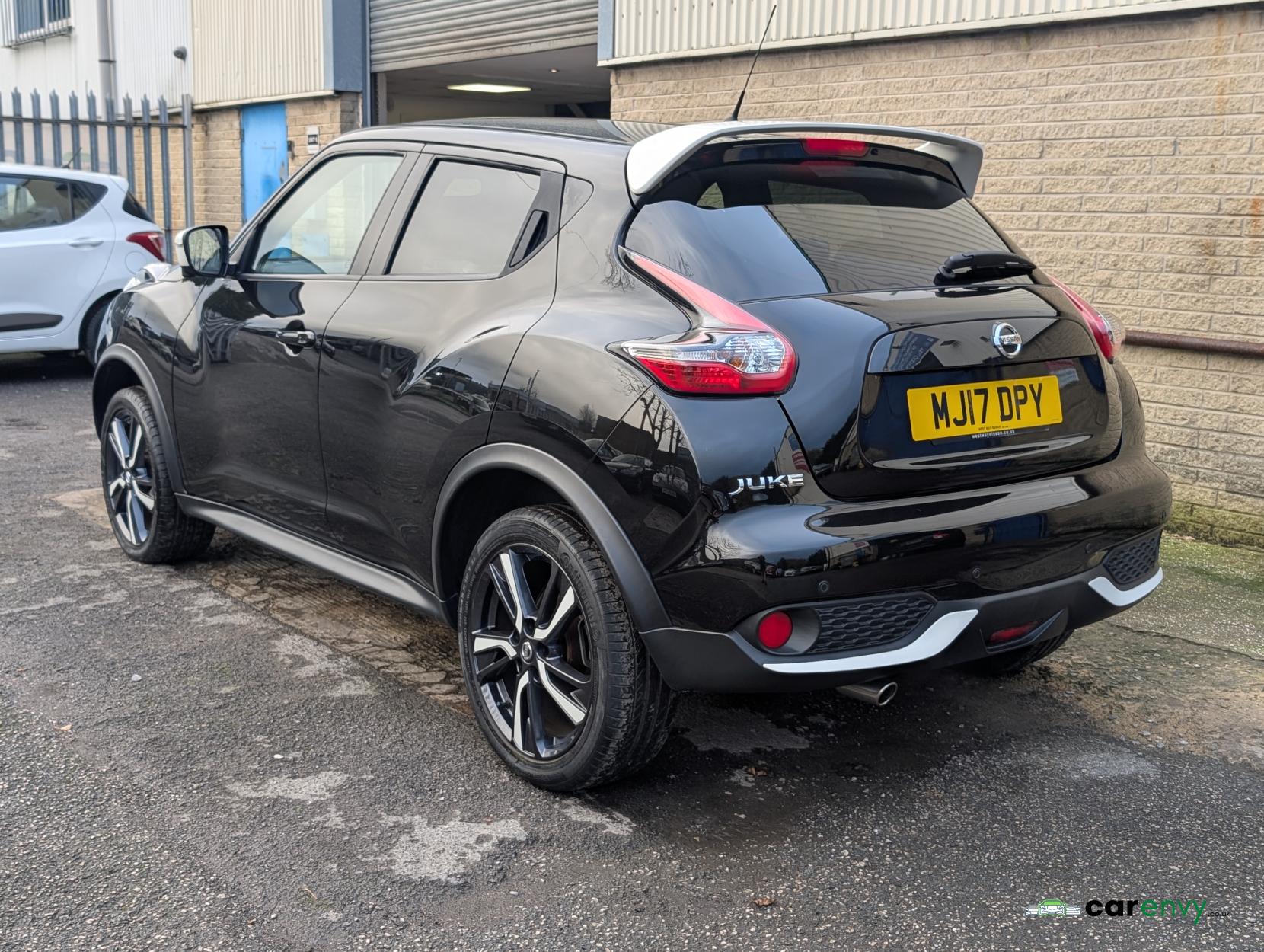 Nissan Juke 1.6 Tekna SUV 5dr Petrol XTRON Euro 6 (117 ps)