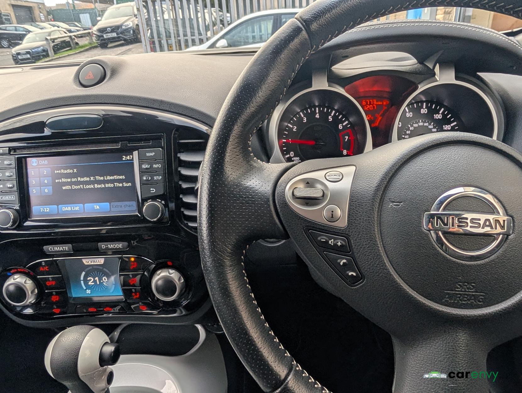 Nissan Juke 1.6 Tekna SUV 5dr Petrol XTRON Euro 6 (117 ps)
