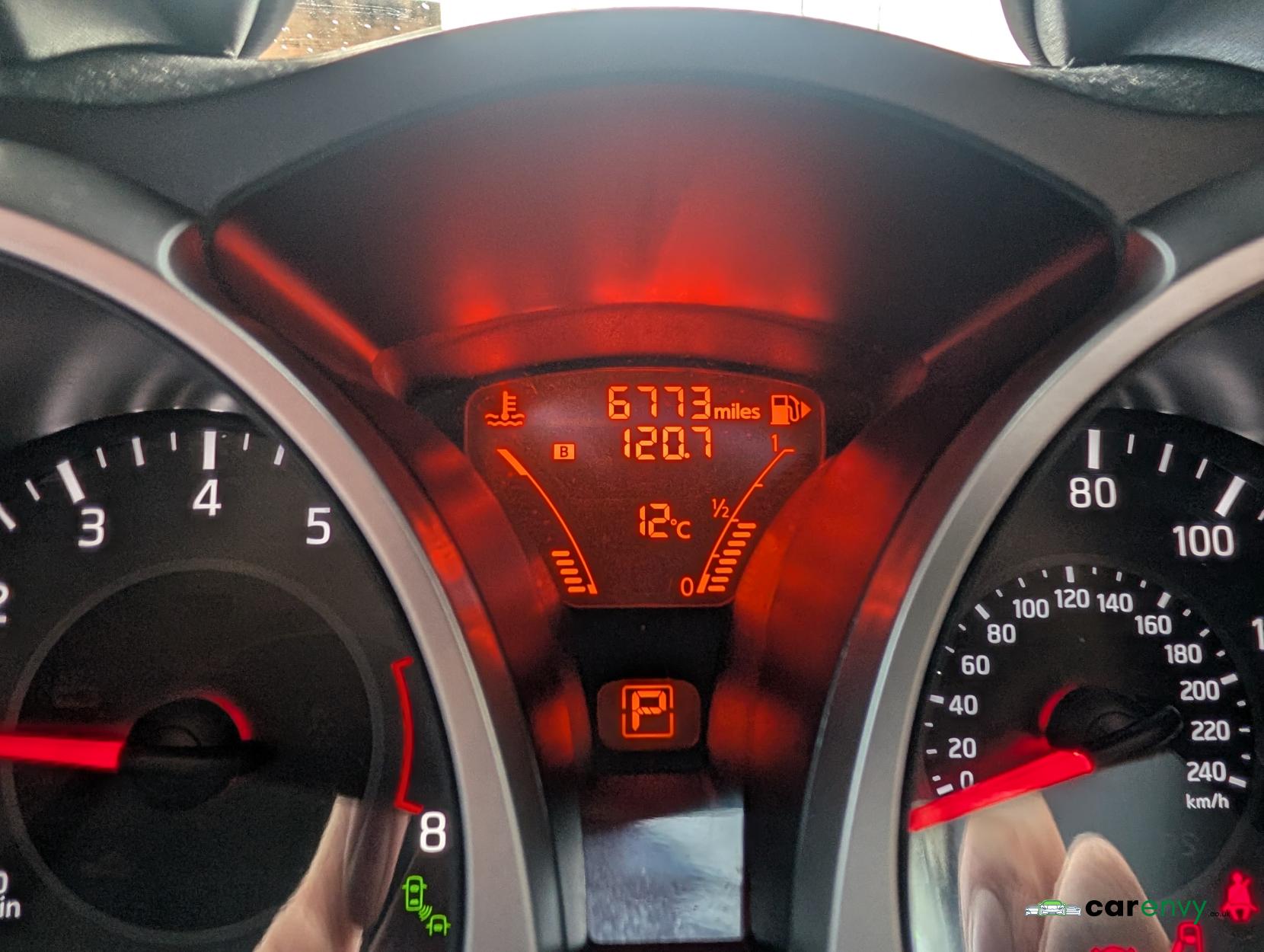 Nissan Juke 1.6 Tekna SUV 5dr Petrol XTRON Euro 6 (117 ps)