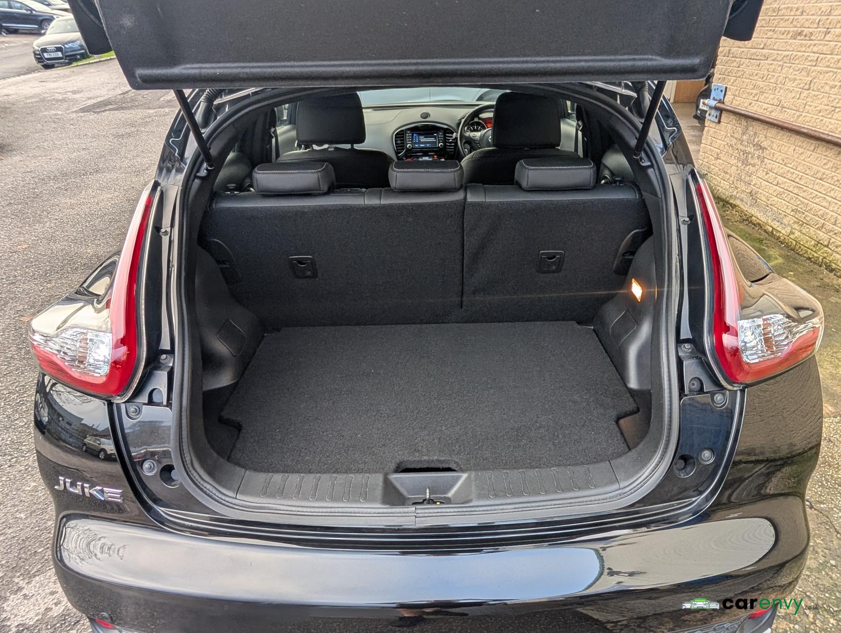 Nissan Juke 1.6 Tekna SUV 5dr Petrol XTRON Euro 6 (117 ps)