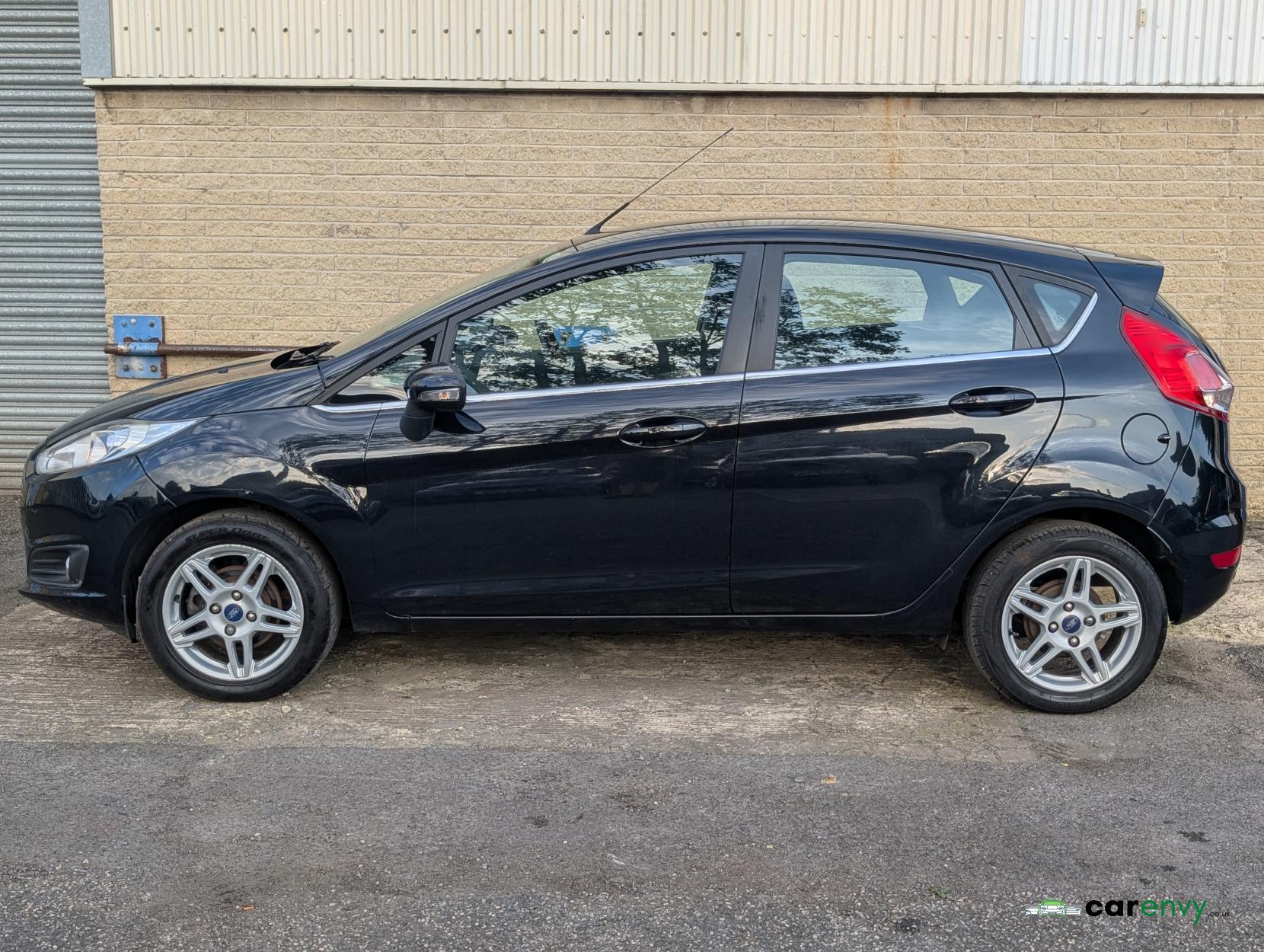 Ford Fiesta 1.25 Zetec Hatchback 5dr Petrol Manual Euro 5 (82 ps)