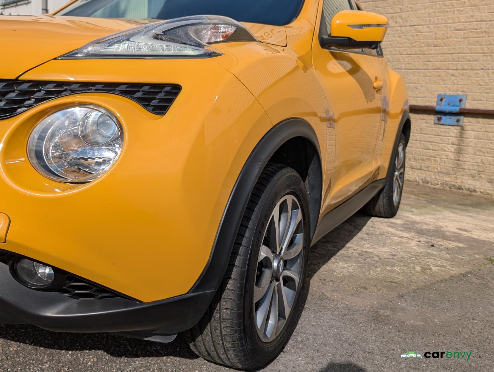 Nissan Juke 1.6 Tekna SUV 5dr Petrol XTRON Euro 6 (117 ps)
