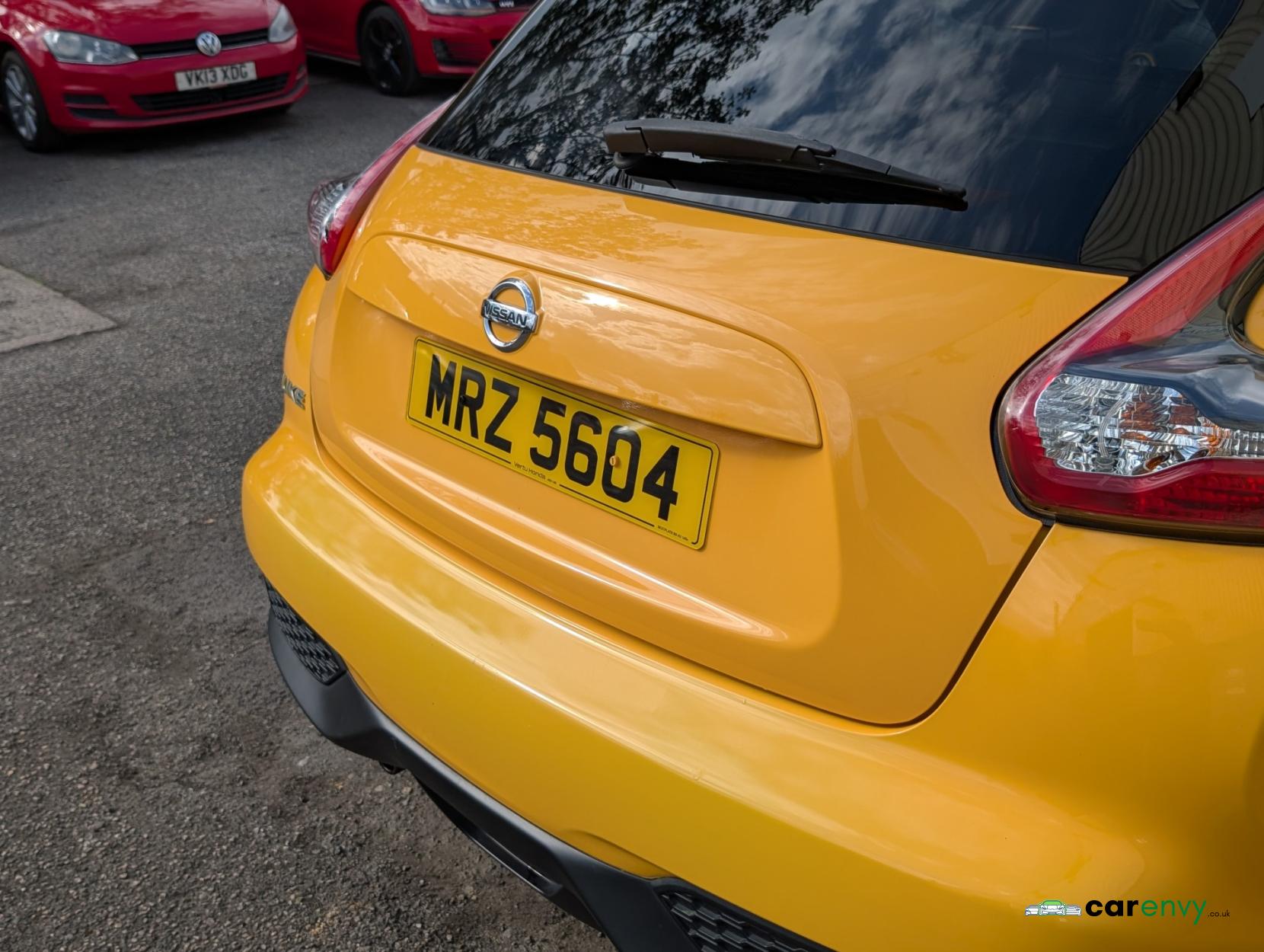 Nissan Juke 1.6 Tekna SUV 5dr Petrol XTRON Euro 6 (117 ps)