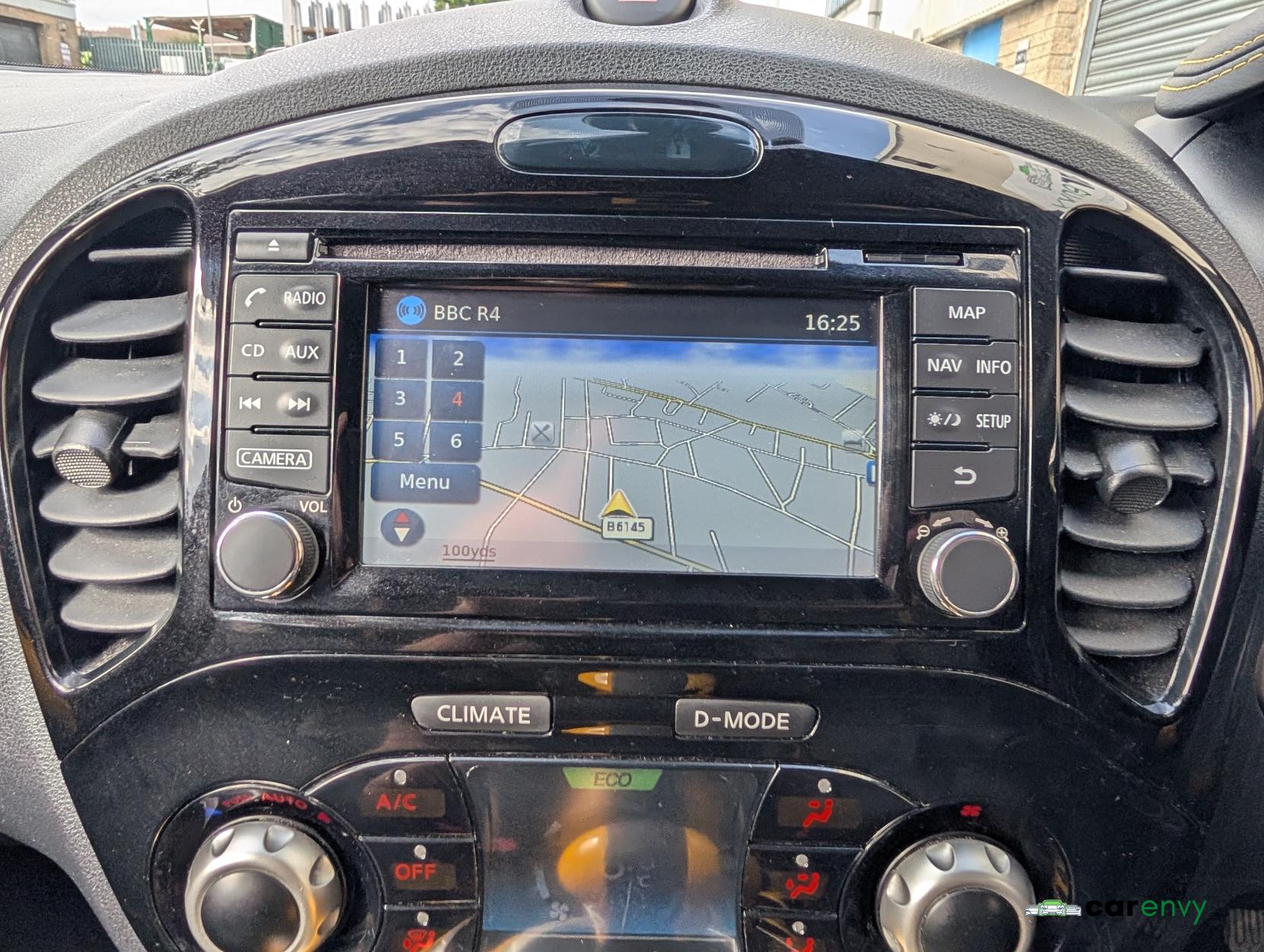 Nissan Juke 1.6 Tekna SUV 5dr Petrol XTRON Euro 6 (117 ps)
