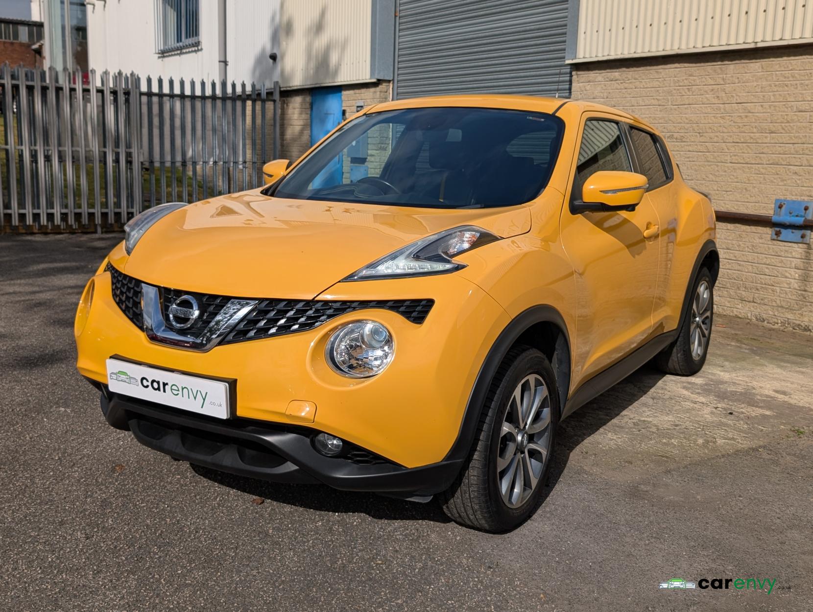 Nissan Juke 1.6 Tekna SUV 5dr Petrol XTRON Euro 6 (117 ps)