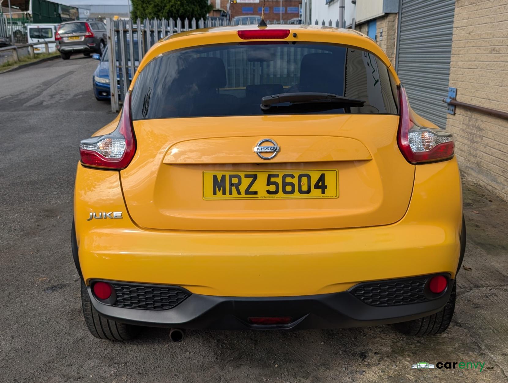 Nissan Juke 1.6 Tekna SUV 5dr Petrol XTRON Euro 6 (117 ps)