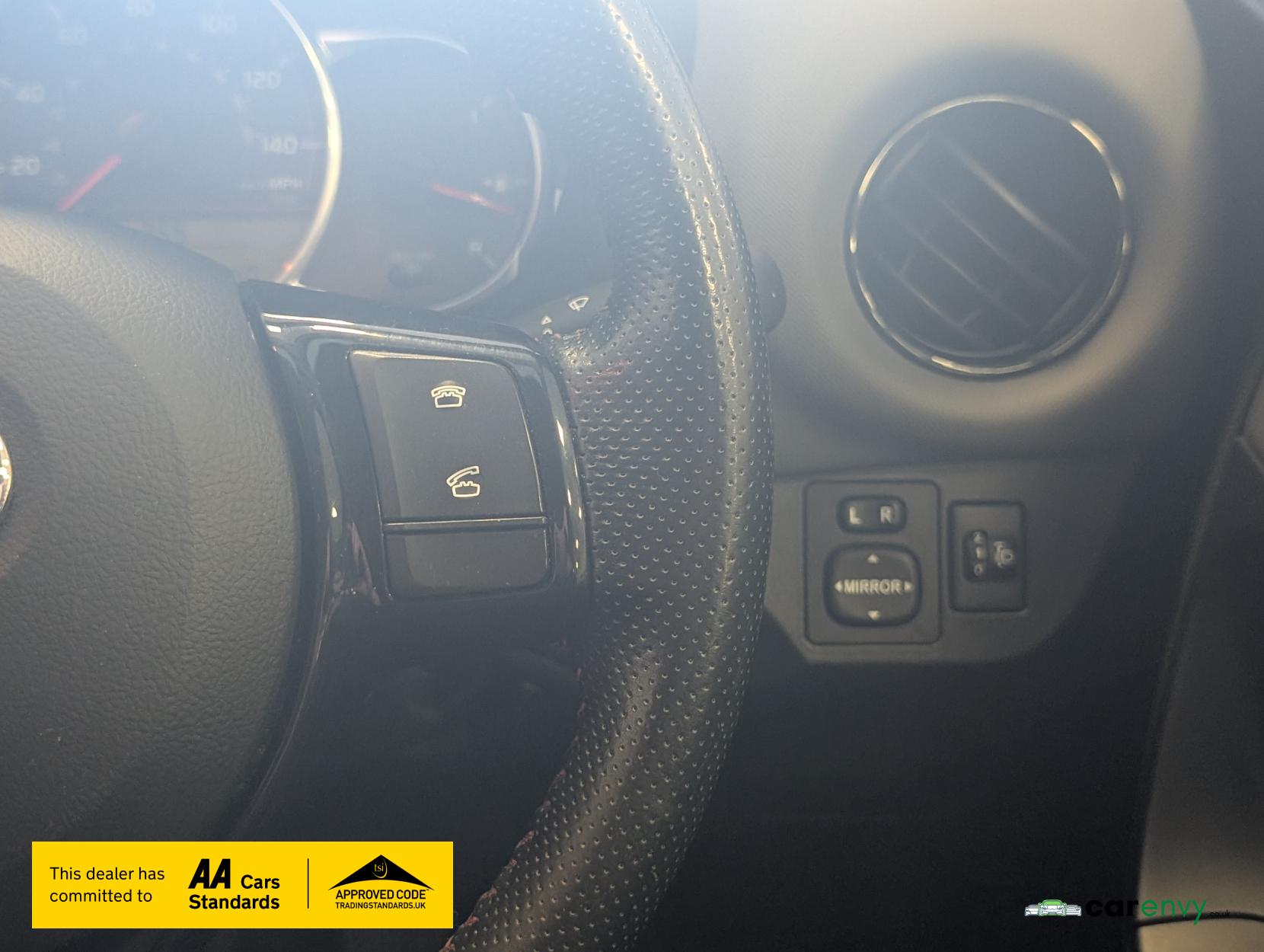 Toyota Yaris 1.33 Dual VVT-i Sport Hatchback 5dr Petrol Manual Euro 5 Euro 5 (99 ps)