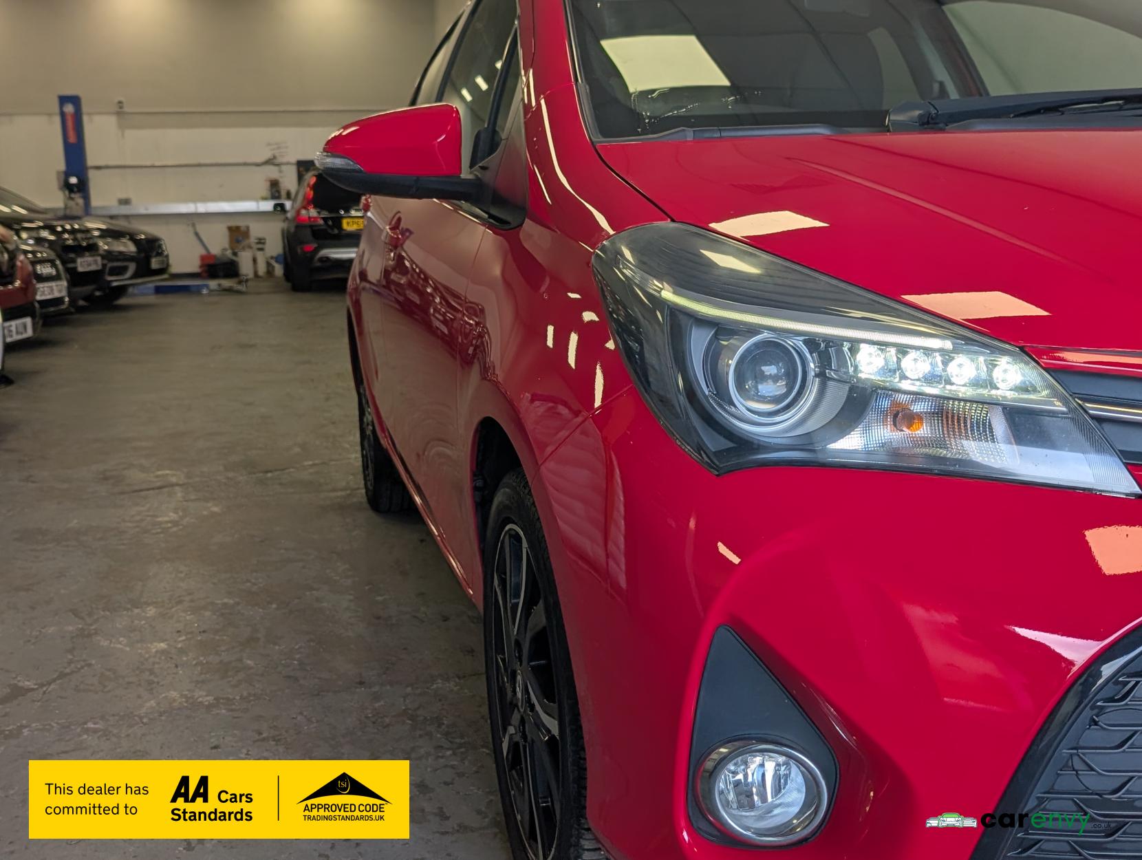 Toyota Yaris 1.33 Dual VVT-i Sport Hatchback 5dr Petrol Manual Euro 5 Euro 5 (99 ps)