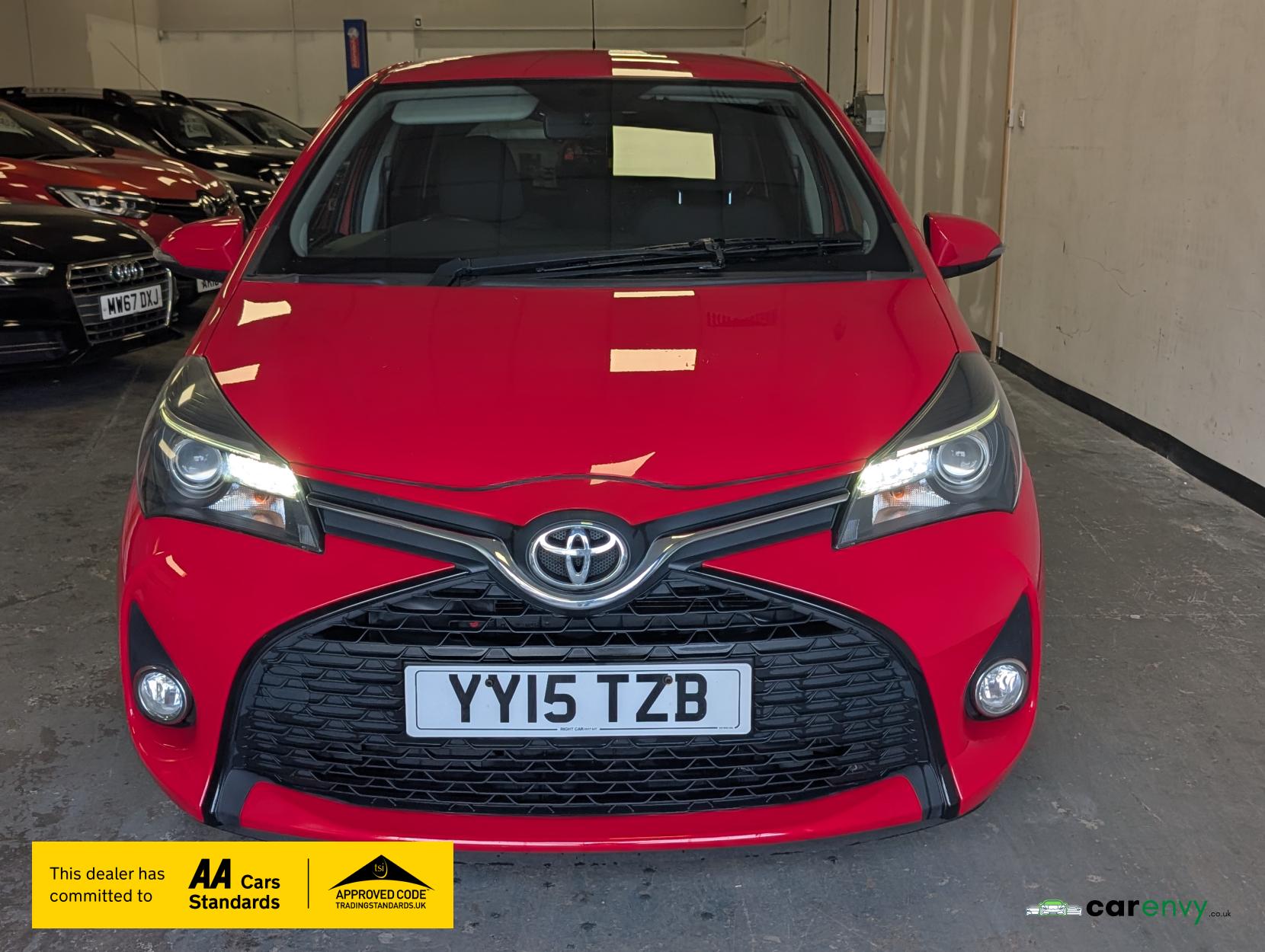 Toyota Yaris 1.33 Dual VVT-i Sport Hatchback 5dr Petrol Manual Euro 5 Euro 5 (99 ps)