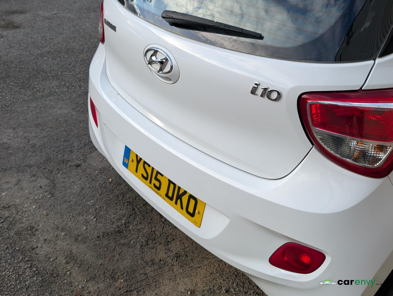 Hyundai i10 1.0 Premium Hatchback 5dr Petrol Manual Euro 5 (66 ps)