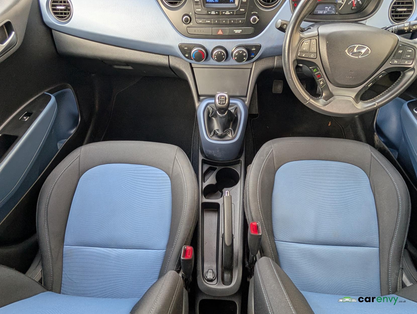 Hyundai i10 1.0 Premium Hatchback 5dr Petrol Manual Euro 5 (66 ps)