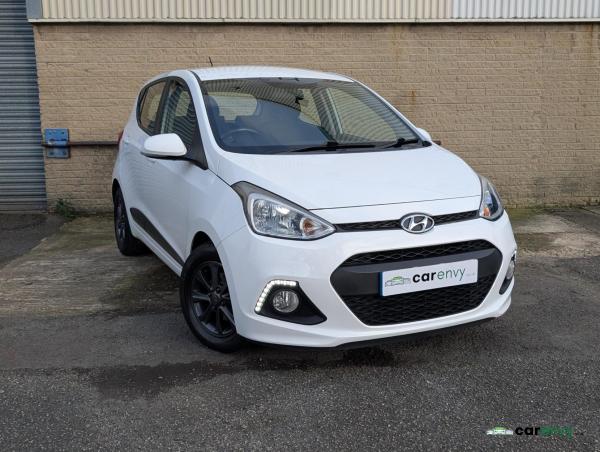 Hyundai i10 1.0 Premium Hatchback 5dr Petrol Manual Euro 5 (66 ps)