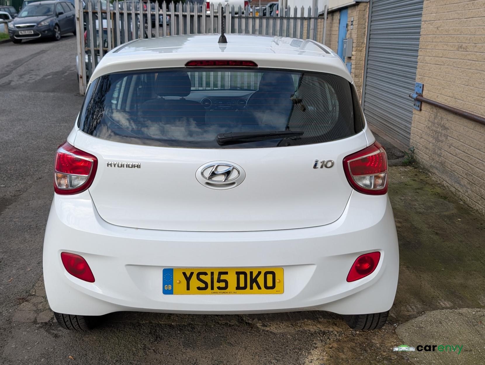 Hyundai i10 1.0 Premium Hatchback 5dr Petrol Manual Euro 5 (66 ps)