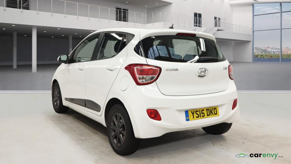 Hyundai i10 1.0 Premium Hatchback 5dr Petrol Manual Euro 5 (66 ps)